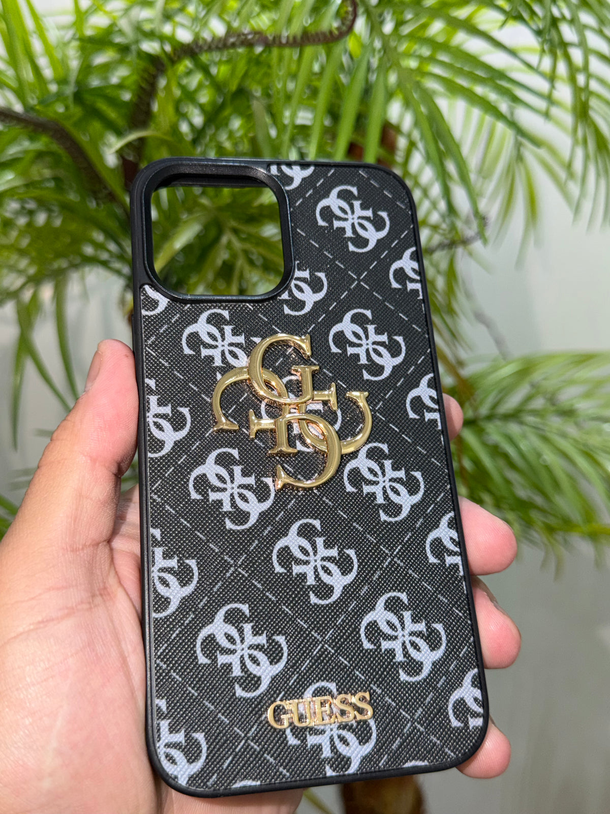Guess 🌸🌸 (Copie)