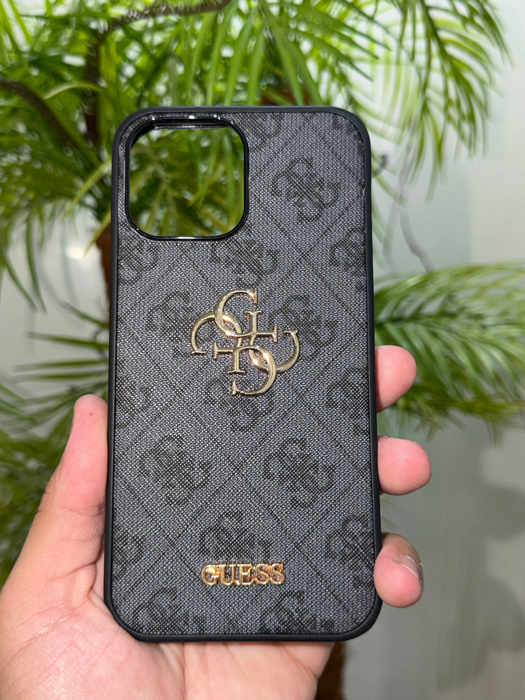 Guess 🌸🌸 (Copie)