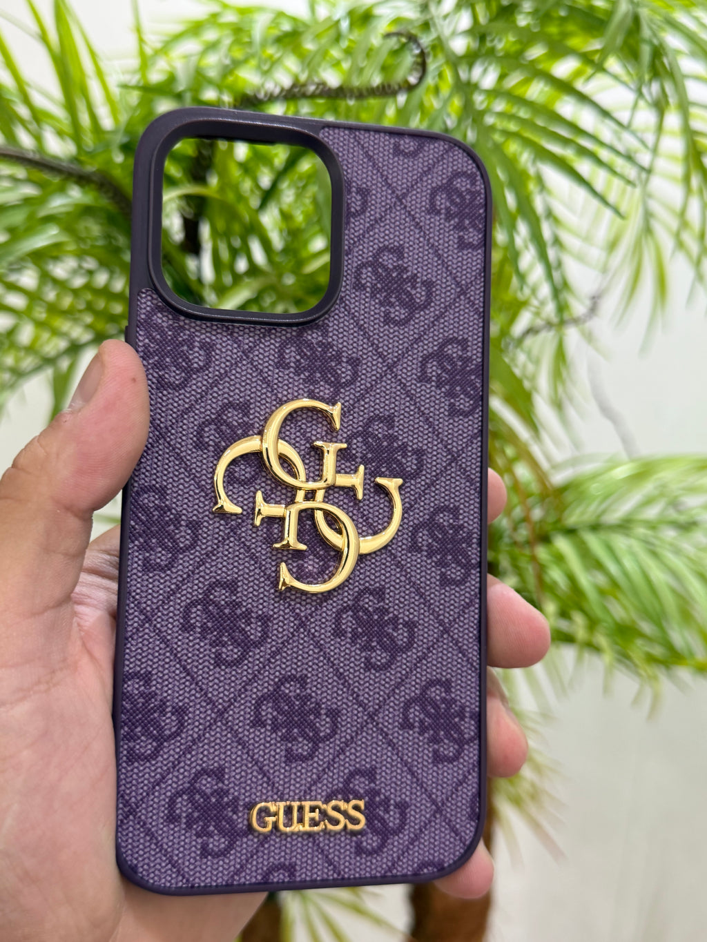 Guess 🌸🌸 (Copie)